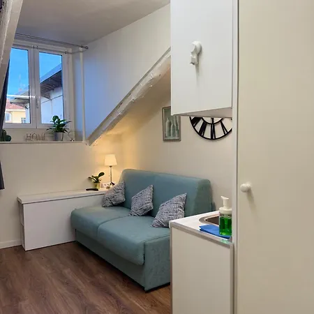 Little House Amedeo Апартаменты Турин