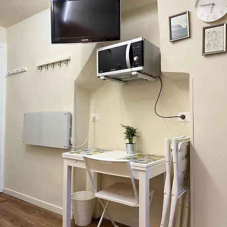 Little House Amedeo *